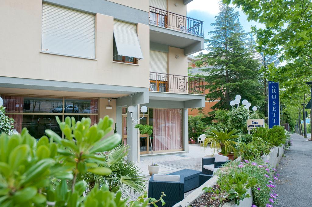 Albergo La Rosetta Chianciano Terme Exterior foto