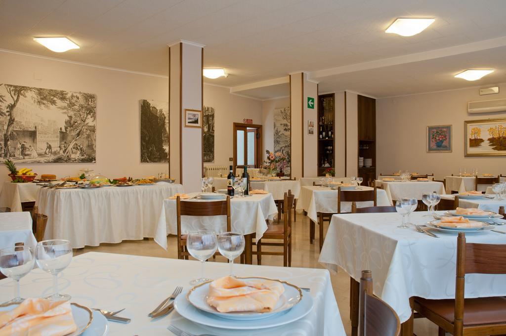 Albergo La Rosetta Chianciano Terme Exterior foto